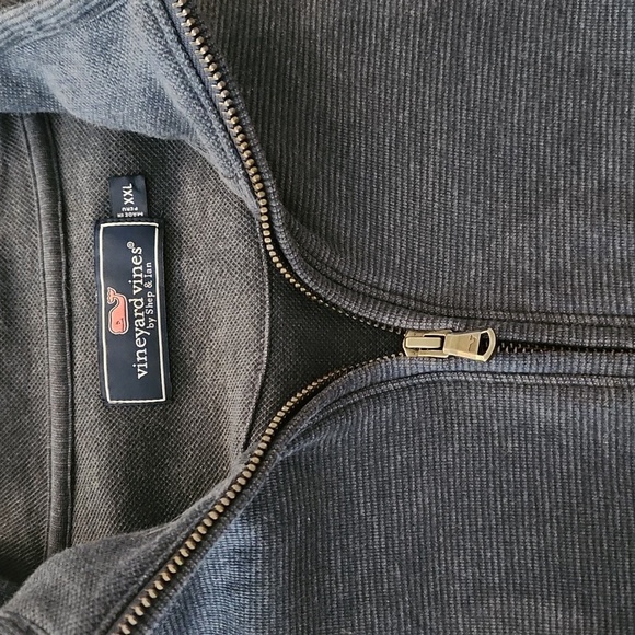 Vineyard Vines NFL Logo Quarter Zip Shep Sweater Pullover - Picture 4 of 5